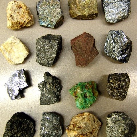 1190ores.and.minerals1-scalata.jpg