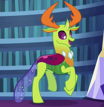1514868__safe_screencap_thorax_triple+threat_animated_changedling_changeling_cute_gif_king+thorax_silly+changeling_solo_thorabetes_trotting_trotting+in.gif