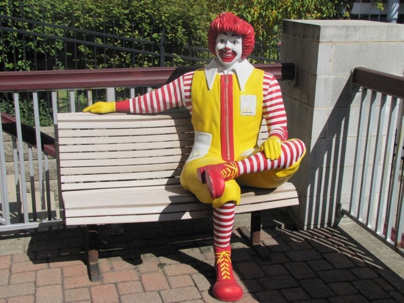 Ronald McDonald bench that was popular around McDonald's ...
