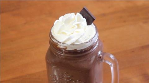 Creamy French Hot Chocolate | 4 ingredients - HideoutTV