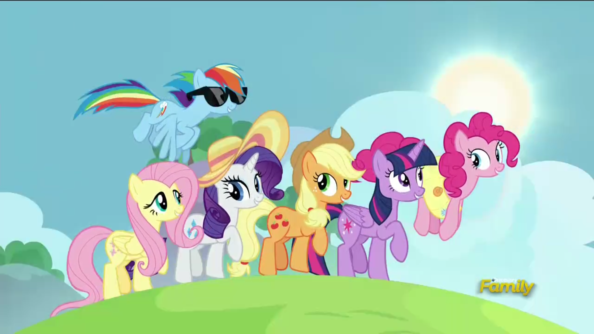 1412084__safe_screencap_applejack_fluttershy_pinkie+pie_rainbow+dash_rarity_twilight+sparkle_all+bottled+up_spoiler-colon-s07e02_alicorn_best+friends+u.png