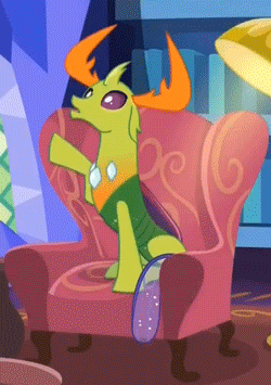 1514560__safe_screencap_thorax_triple+threat_spoiler-colon-s07e15_animated_changedling_changeling_cute_king+thorax_king+thorax+the+fabulous_pose_solo_s.gif
