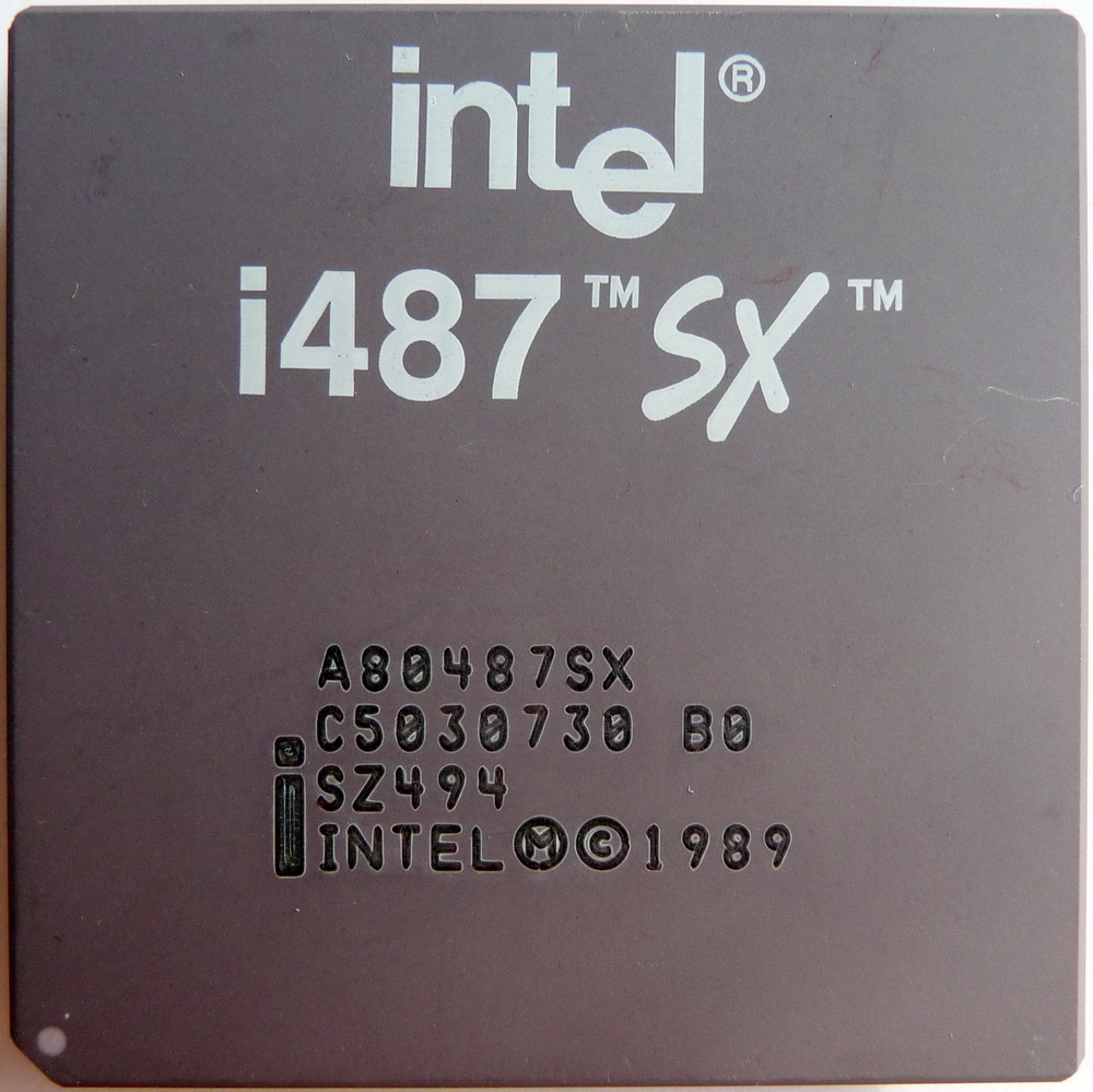 Intel%2080487SX%20SZ494%2001.jpg