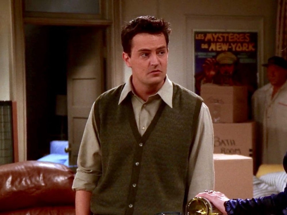 Matthew Perry responded to David Beckham's Chandler Bing T-shirt ...