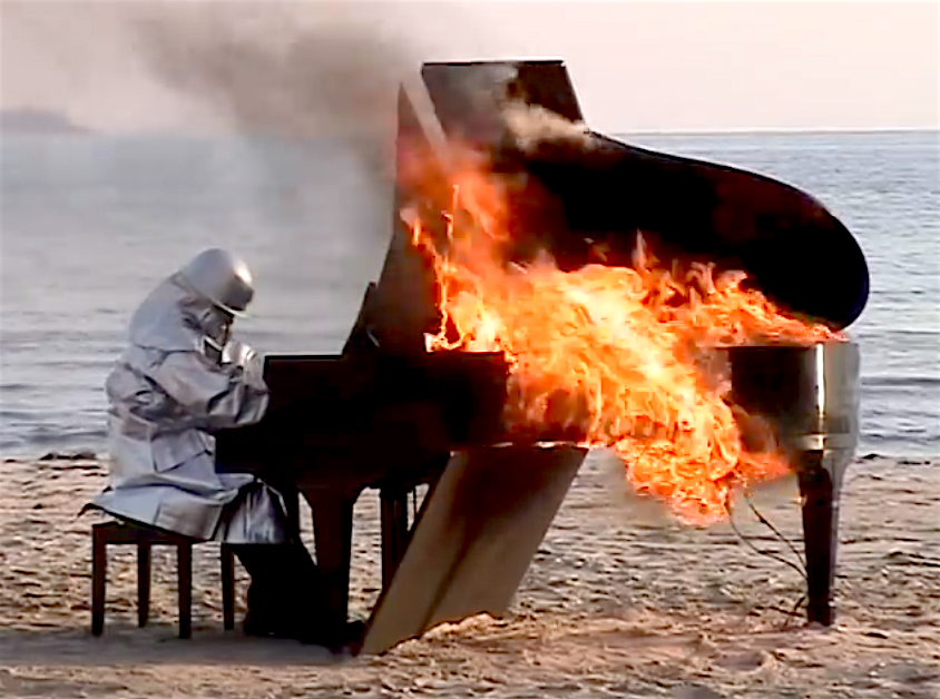 Burning-Piano-2008.png