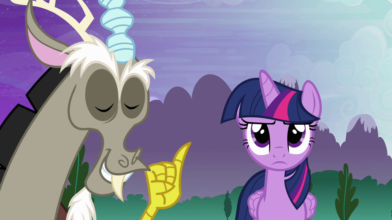 Discord_smug_and_Twilight_unamused_S4E02