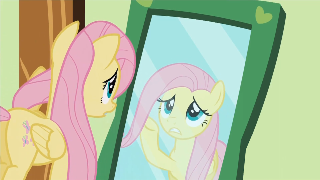 Fluttershy_in_front_of_a_mirror_S01E22.p