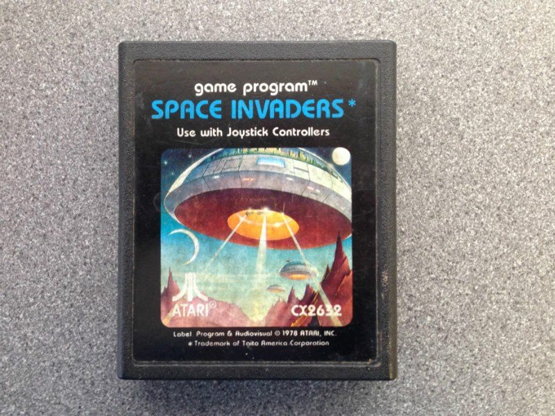 Space Invaders - Atari 2600 Cartridge