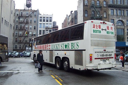 Lucky-Star-Bus.jpg