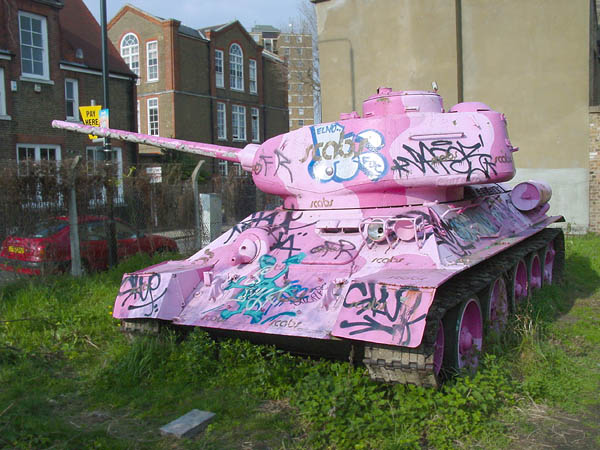 PinkTank20050326_2.jpg