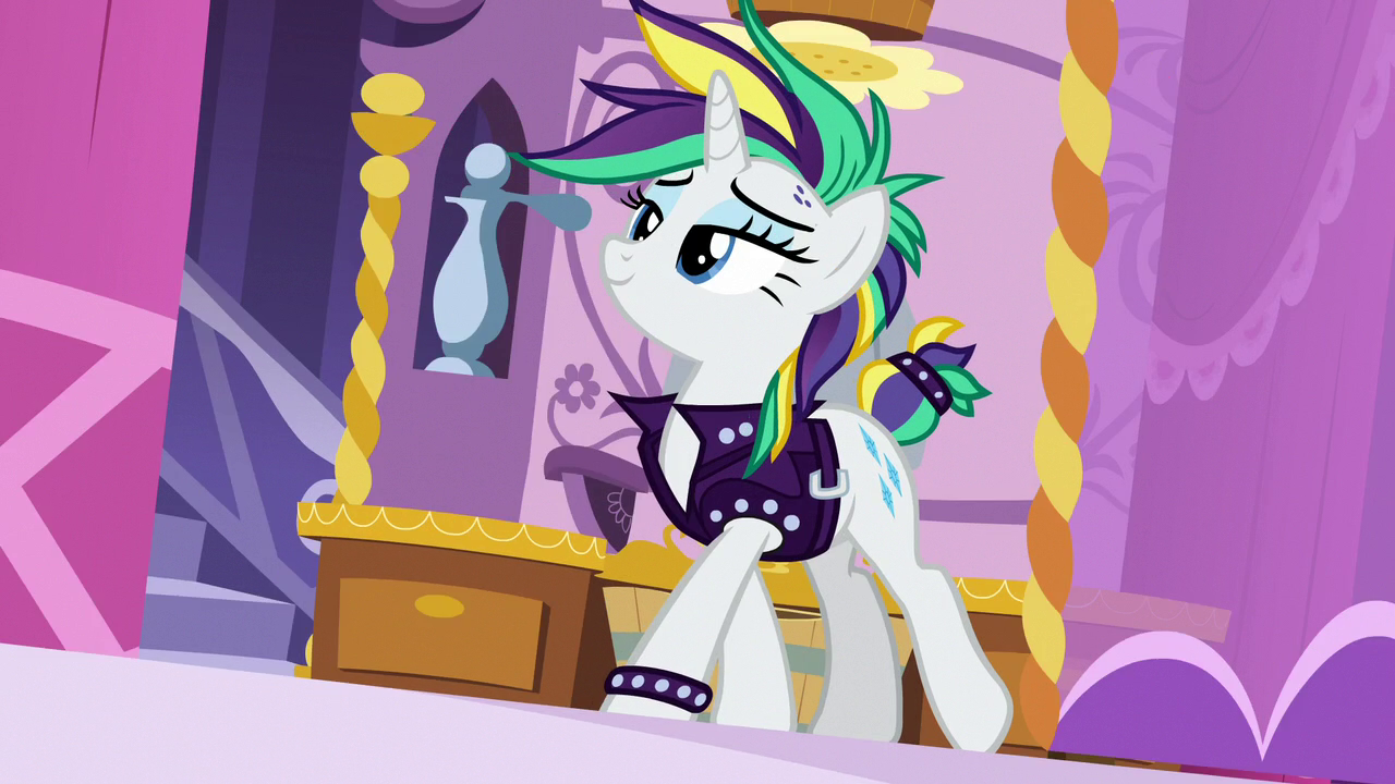 Rarity_in_a_new_punk-style_outfit_S7E19.