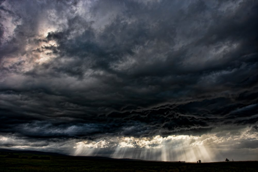 a-dark-prairie-storm-c2a9-2011-christoph