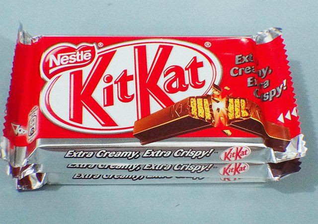 beautiful-chocolate-kit-kat-photography-