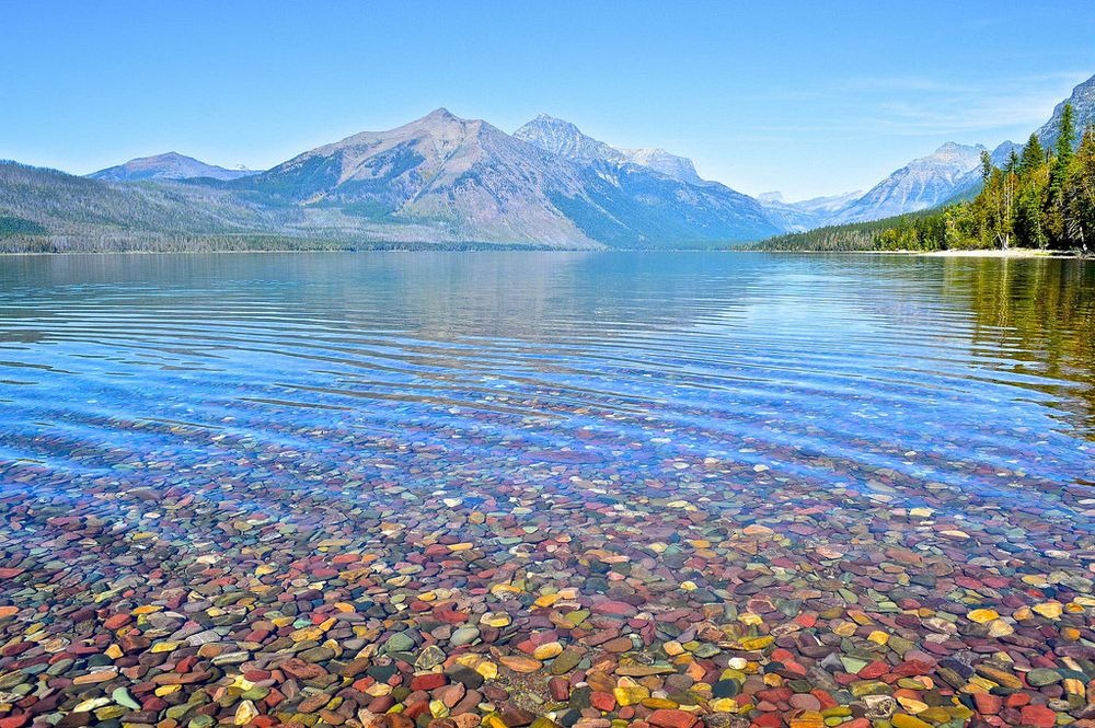 lake-mcdonald-colored-pebbles-810.jpg?im