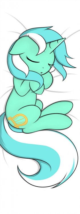 Commission: Lyra Pillow Back by TheParagon