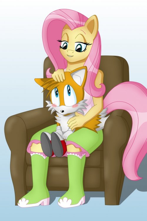 flutters_and_tails_by_sergeant16bit-dc97