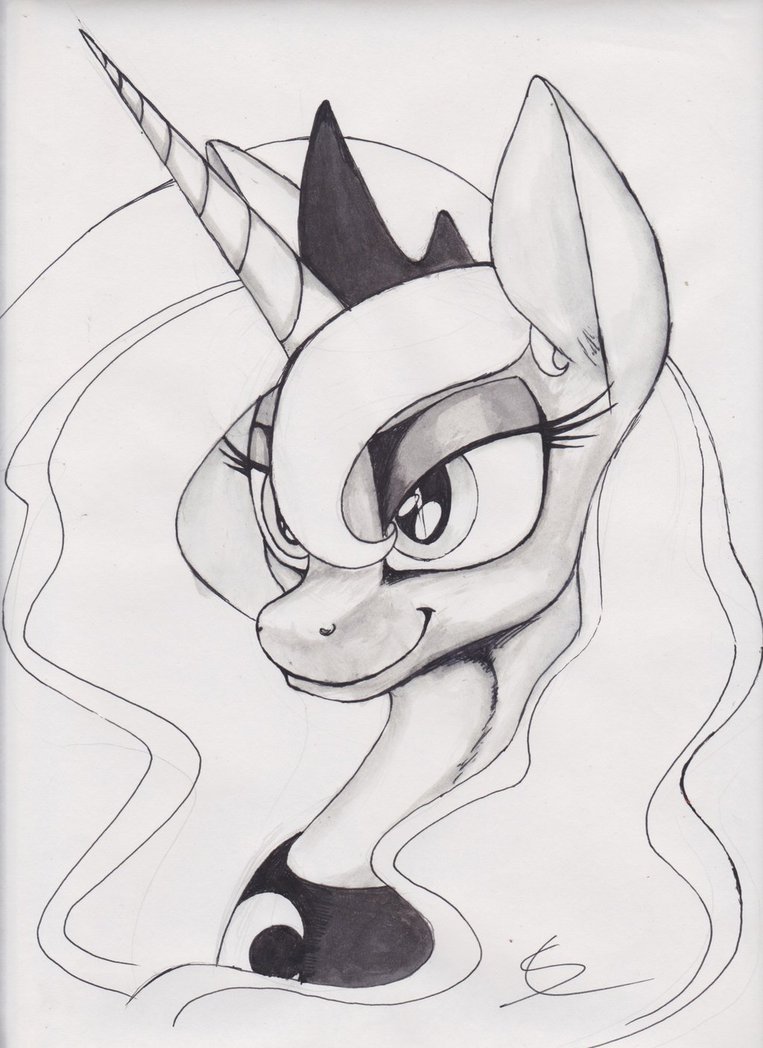 luna_monochrome_by_scribblepwn3-dahbyh6.