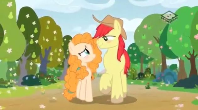 mlp__pear_butter_and_bright_mac_by_queen