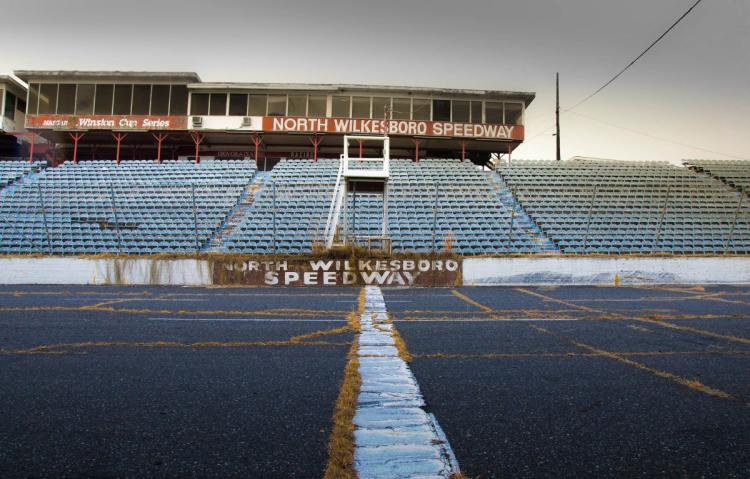 north-wilkesboro-speedway.jpg