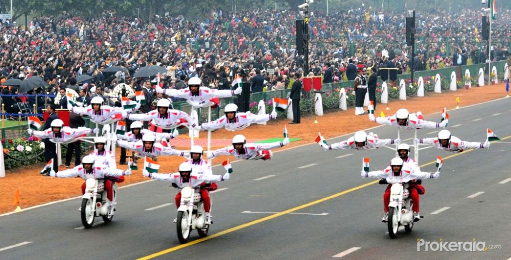 Republic Day Parade-2017 - Motorbike riders of Corps of Military ...