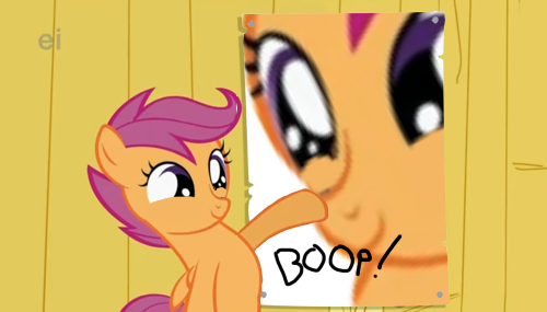Scootaloo vs Wall Scootaloo by DethLunchies