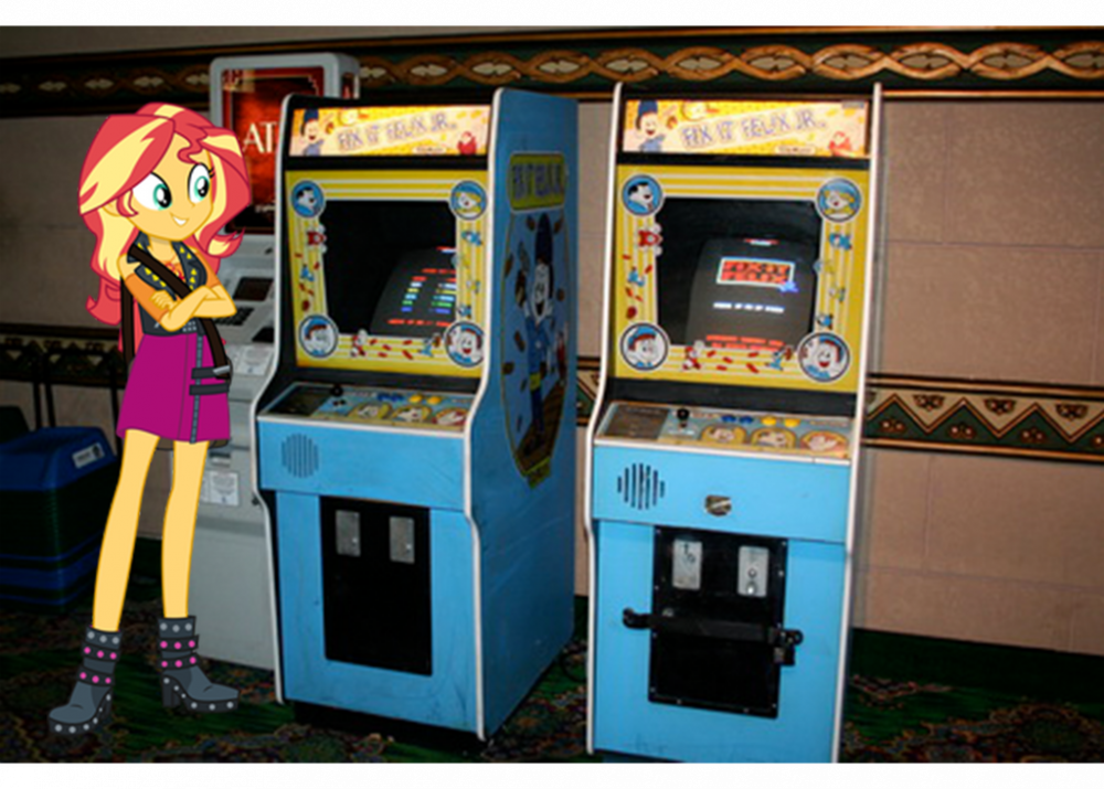 sunset_shimmer_plays_fix_it_felix_jr_by_