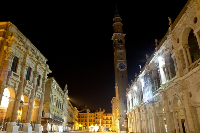 t5_vicenza_piazza_dei_signori_4e0f1f6e05