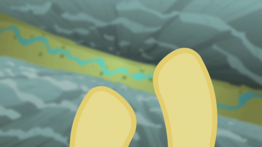 Fluttershy's_hooves_over_the_chasm_S1E07.png