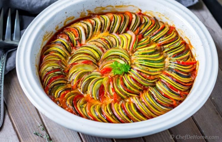 ratatouille-recipe-pixar-movie.jpg.2cbddb102aa6da90086ba9a3f9e43385.jpg