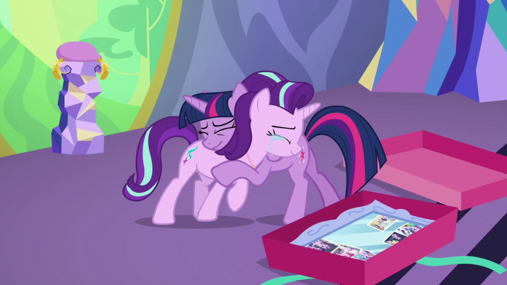 Twilight_Sparkle_and_Starlight_Glimmer_hugging_S7E1.thumb.png.21f1c654a9e87ccb25a37d2888eff627.png