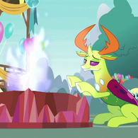 Thorax_warming_his_hooves_by_the_flames_S7E15.png.ad695cec060f97ea94ce1df6de707117.png