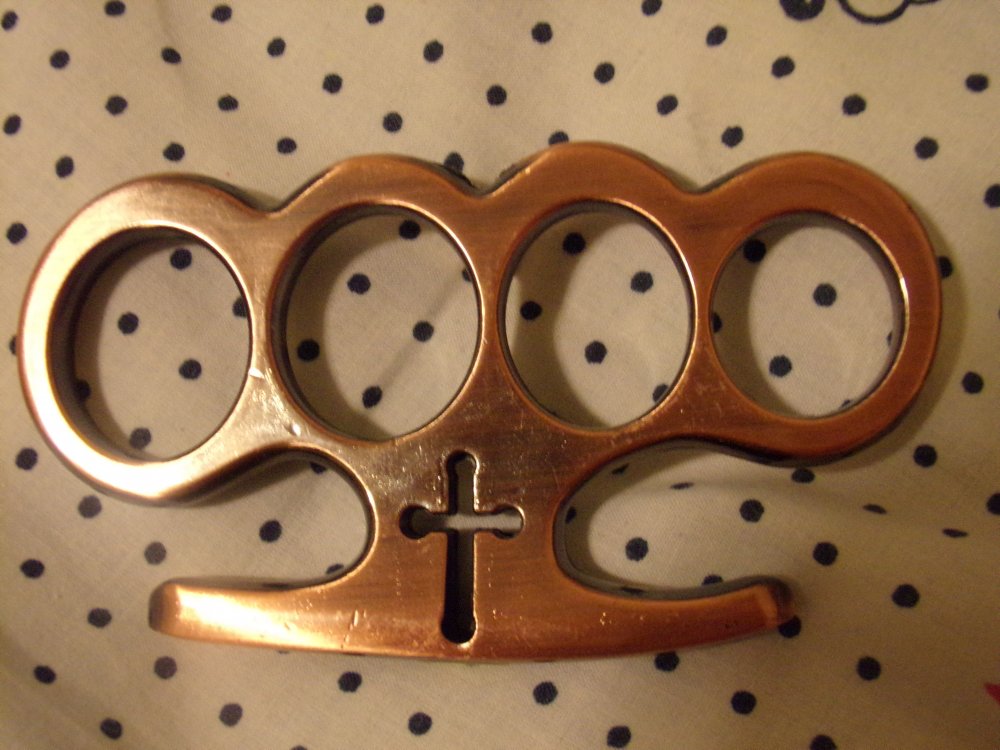 Brass Knuckles from Chinese Ceramic Mall Store 4.JPG