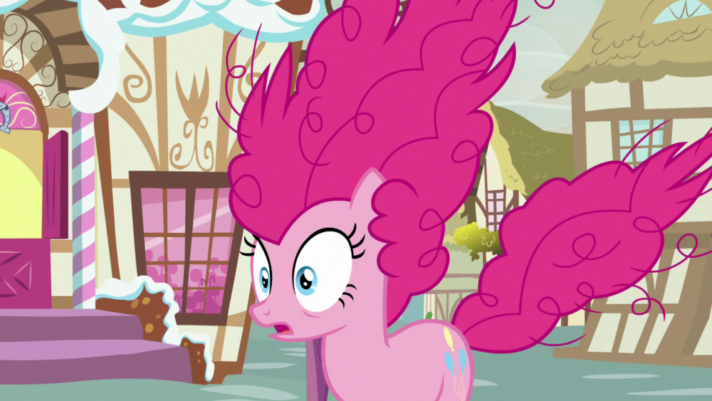 Pinkie_Pie's_frizz_is_freaked_S7E9.png