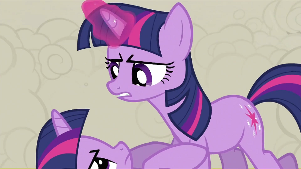 Twilight_with_changeling_Twilight_S2E26.png.cd475744e68c086f45a0d3bbefae609f.png