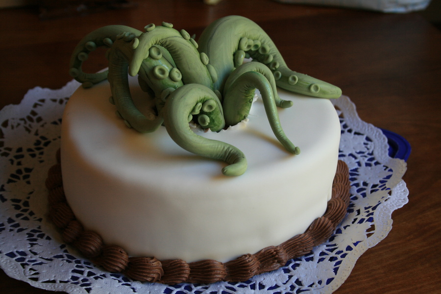 cthulhu-05.jpeg.e50f1da6ec74c6a1f8abfccce5c7ec5f.jpeg