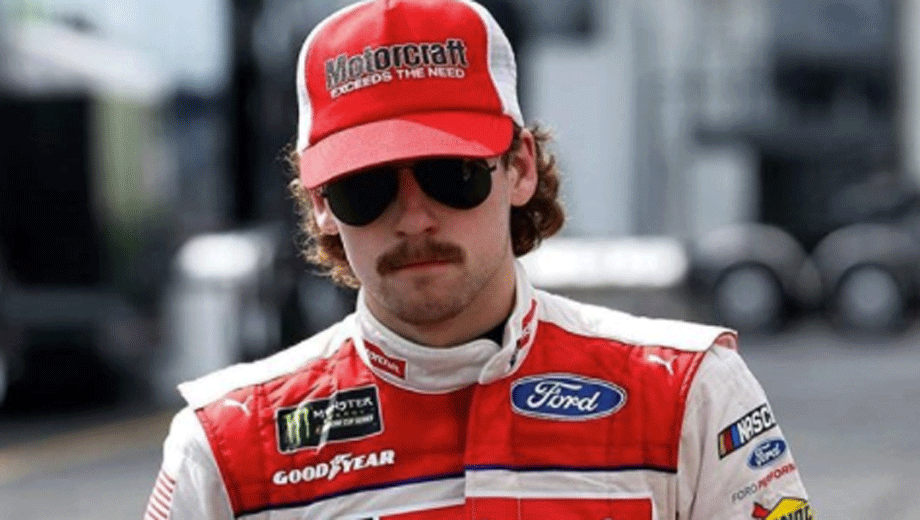 darlington-ryna-blaney-throwback-903.gif.f59a6ee11dbeff340e2bcadccb7586df.gif