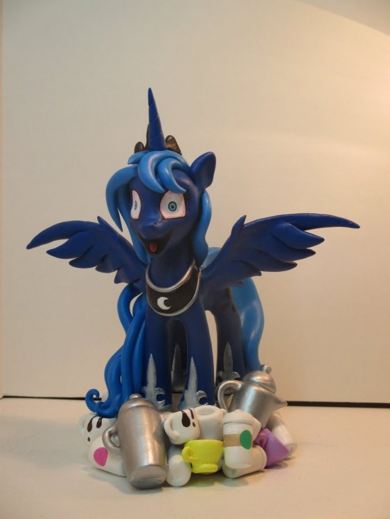 caffeinated_luna_by_earthenpony-d8ept31.thumb.jpg.d5395343780727008f6a28a159457163.jpg