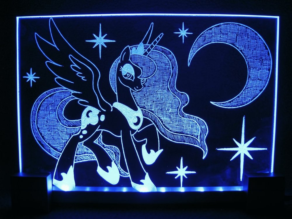 mlp___princess_luna_2__engrave_led__by_ksander_zen-d7ekm80.thumb.jpg.ed6913aaed17d92d29e2a68ba10fc53f.jpg