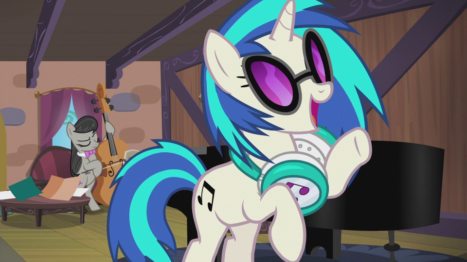 DJ_Pon-3_gets_an_idea_S5E9.png.ac1c9b629ccd0ca5b773595cc0a5a963.png