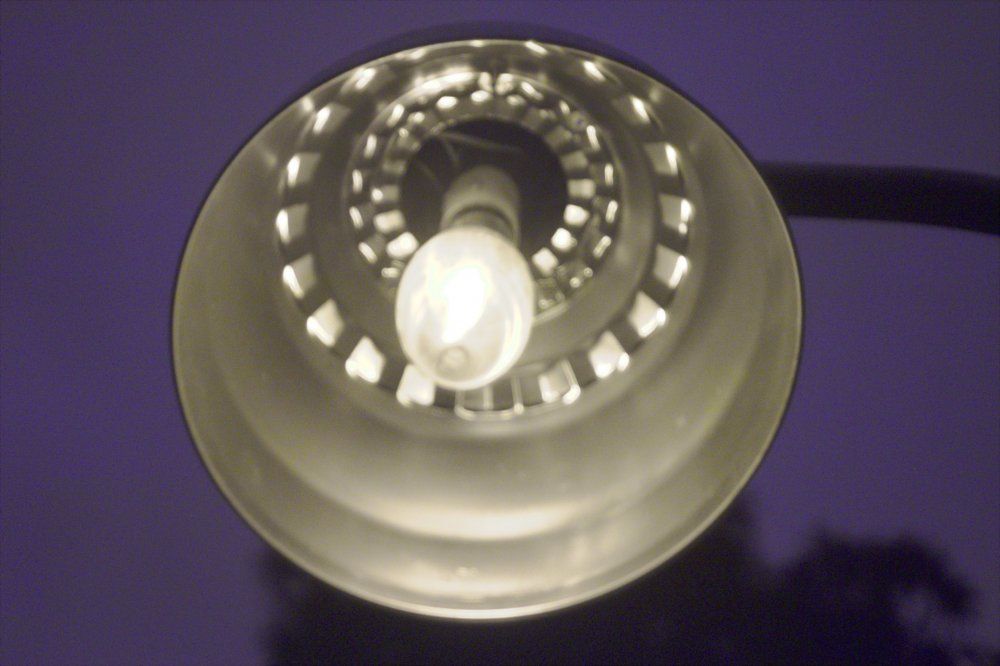 Mercury Vapor Lamp_UV.jpg