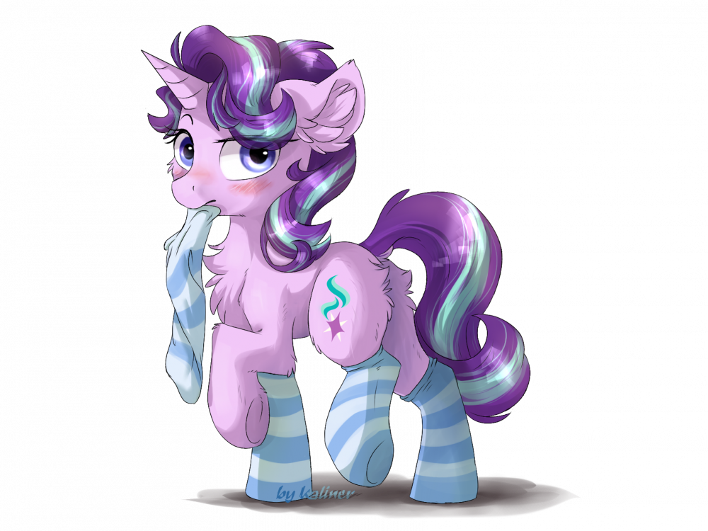 starlight_in_socks_by_kaliner123_dcfe27d.thumb.png.4505f66fc22e6289bcced54b829c9d8e.png