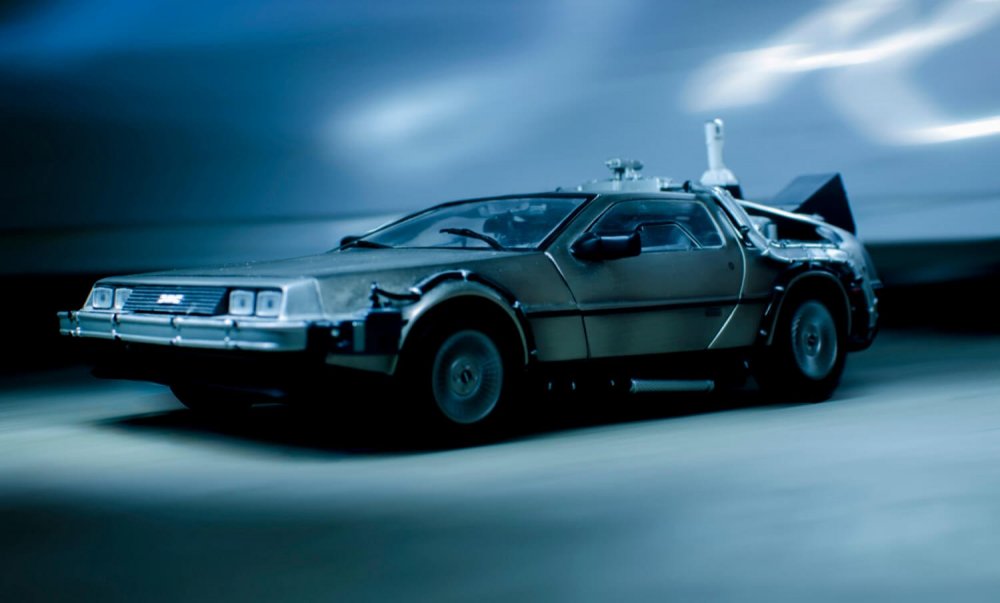 DeLorean-time-machine.jpg