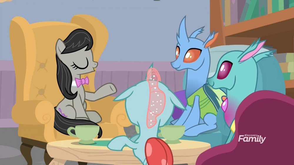 MLPFiM-Se9-ep216-AHorseShoe-In2.thumb.jpg.6978246bc262a0599cfb9bc3a68775f9.jpg