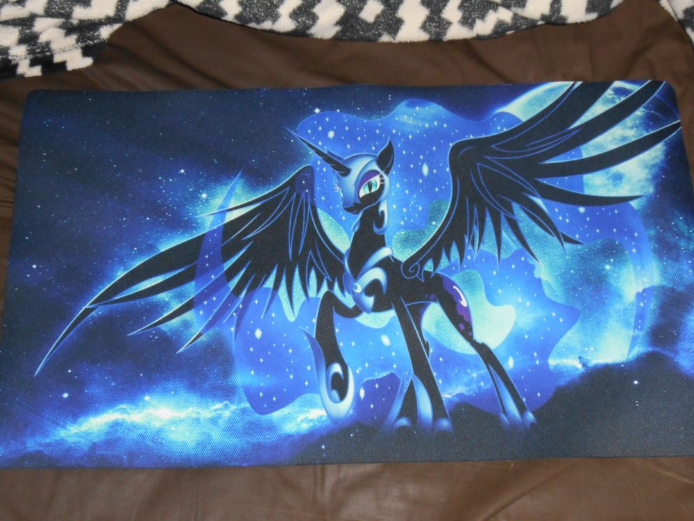 2133897085_NightmareMoonGameMat.thumb.JPG.fec927b66bc1656dee1f5e0e78dc3873.JPG