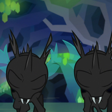 Evil_changelings_bowing_to_Ocellus_S8E22.png.a4b043294bf19c7ef977d23da54f8e6f.png