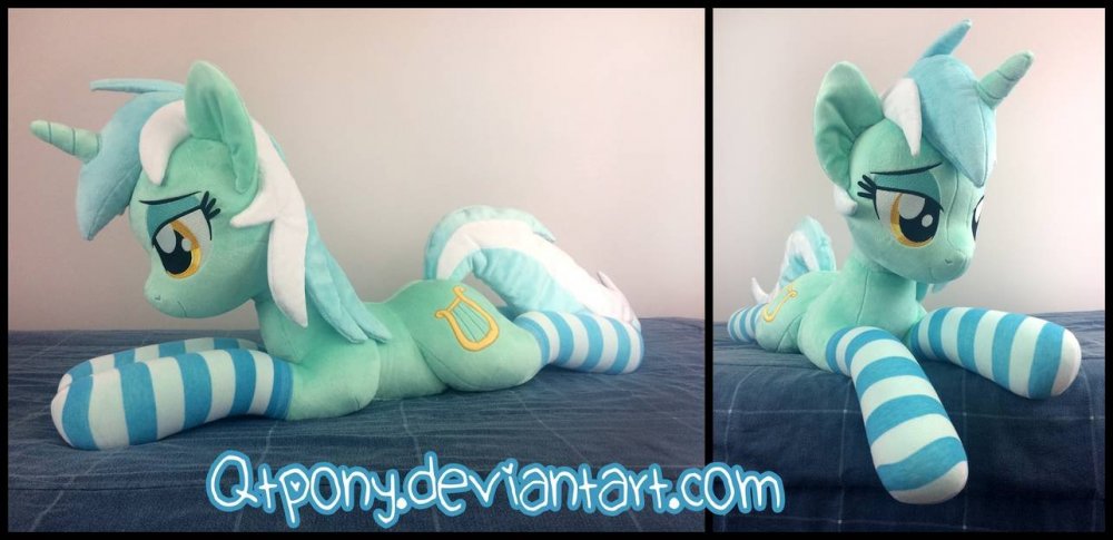 34in_laying_lyra_plush_by_qtpony_dbr9xc2-pre.thumb.jpg.d8570828d89e052f10121ef1cee4c6b5.jpg