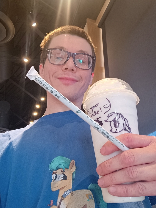 MeonMyBirthdayWithStarbucks.thumb.jpg.8285a9622cb193caece58bbad64b9488.jpg