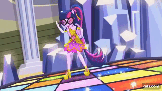 TwilighSparkleEQGDancing.gif