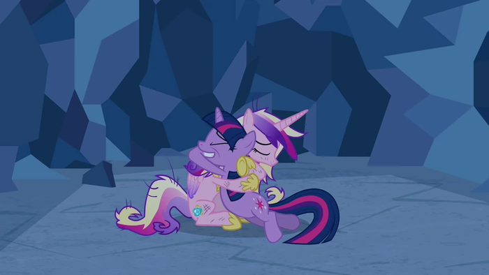 Twilight_and_Cadance_reunite_S02E26.webp