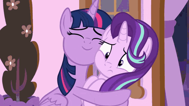 hug-my-little-pony.gif.896af611e0664be5f512122412bf0487.gif